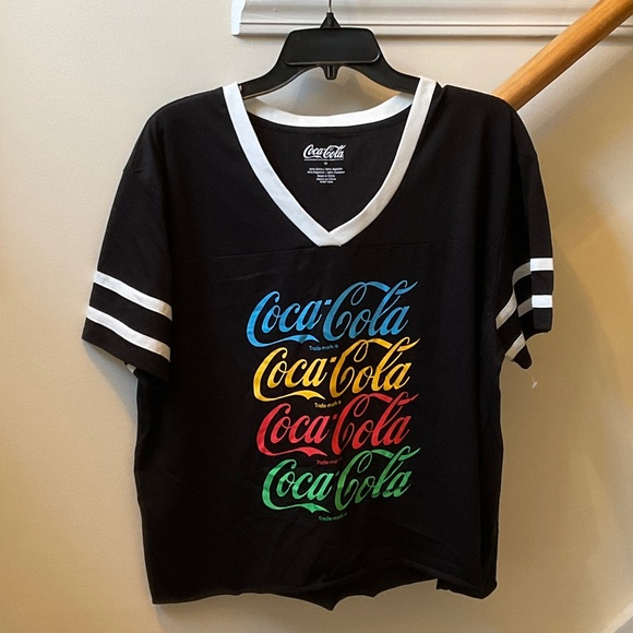 size XL (juniors 1X), bust is up to 46" inches, coca cola shirt, new condition - Picture 6 of 6